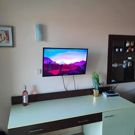 Apartmanhotel Studio In With Seaview *